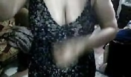كامل من الثقوب - العم جوي من الوقت مع ميشيل ولها مزدوجة جنس مصري محارم