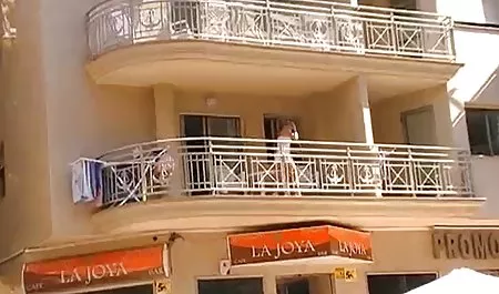 امرأة فيديو جنس محارم عربي سمراء الساخنة يحب الحصول على صدم في