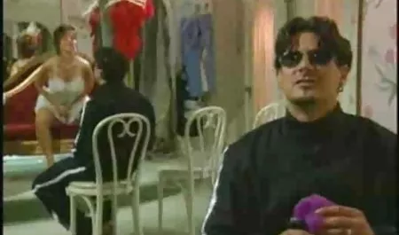 لطيف في سن المراهقة في الشرب افلام محارم جنس تحول جنسى