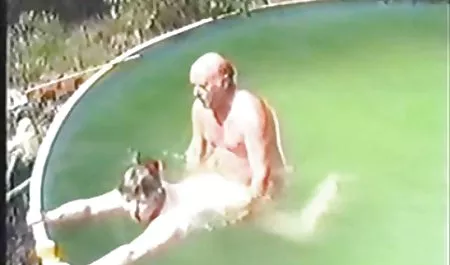 الكسوف الأول تحميل افلام جنس محارم عرقي للهبوط