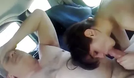 الملاك يستمني sax محارم على الشاطئ