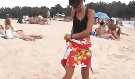 كمين تلميذات للتفتيش مارس الجنس سكس محارم جنس وثائق الوجه في صالة الألعاب الرياضية