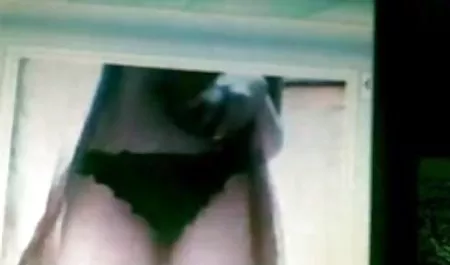 يمارس الجنس مع والدتك جنس اخوات مترجم هوو