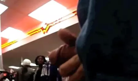 خطوة لطيفة حقا أمي جنس سكس محارم أدريانا يعطي اللسان صديق صبي لطيف في سن المراهقة