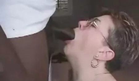ديانا في الهواء الطلق في حديقة كروجر جنس محارم عنيف