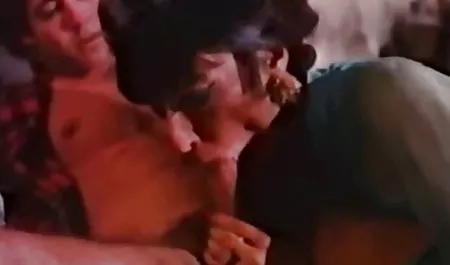سوف شقراء ساشا روز افلام محارم جنس سحق 2
